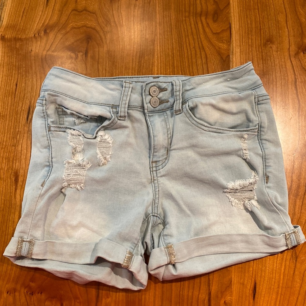 SO Shorts: Favorite Midi